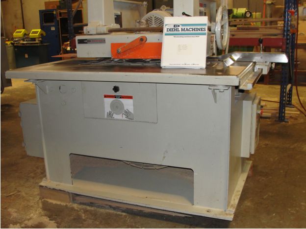 1999 Diehl ESL-25 Straight Line Rip Saw